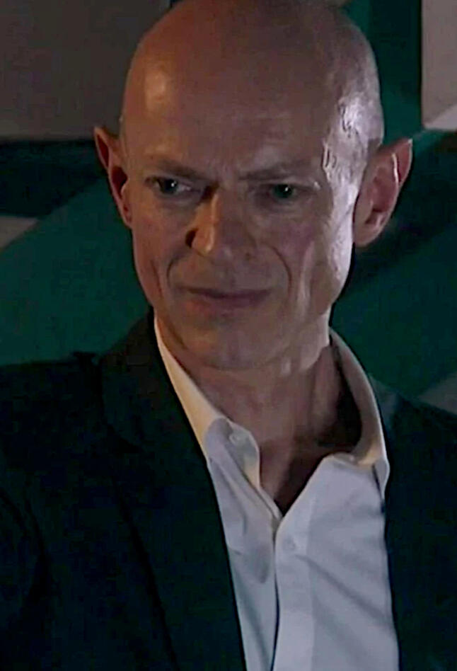 Julius Cotter actor photo - character 'Rudolf Van Gaal'